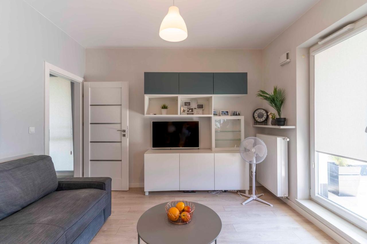 First -- Green Zoliborz Apartment 1 Varsovie Extérieur photo